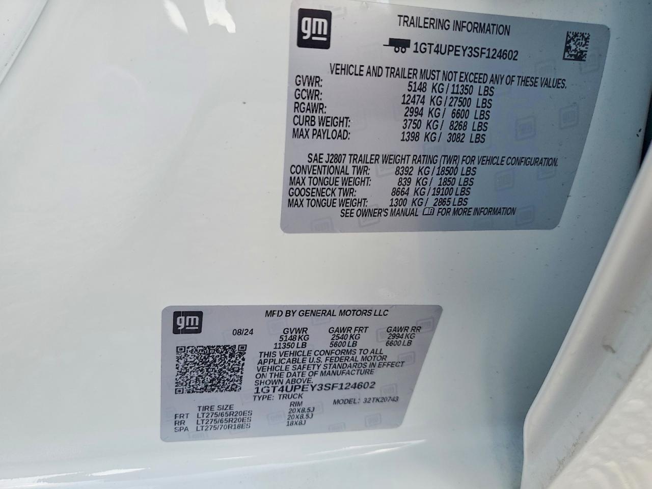 2025 GMC Sierra K2500 AT4