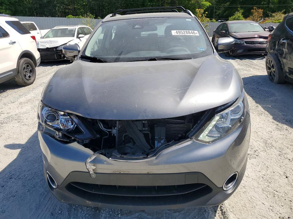 2019 Nissan Rogue Sport sv