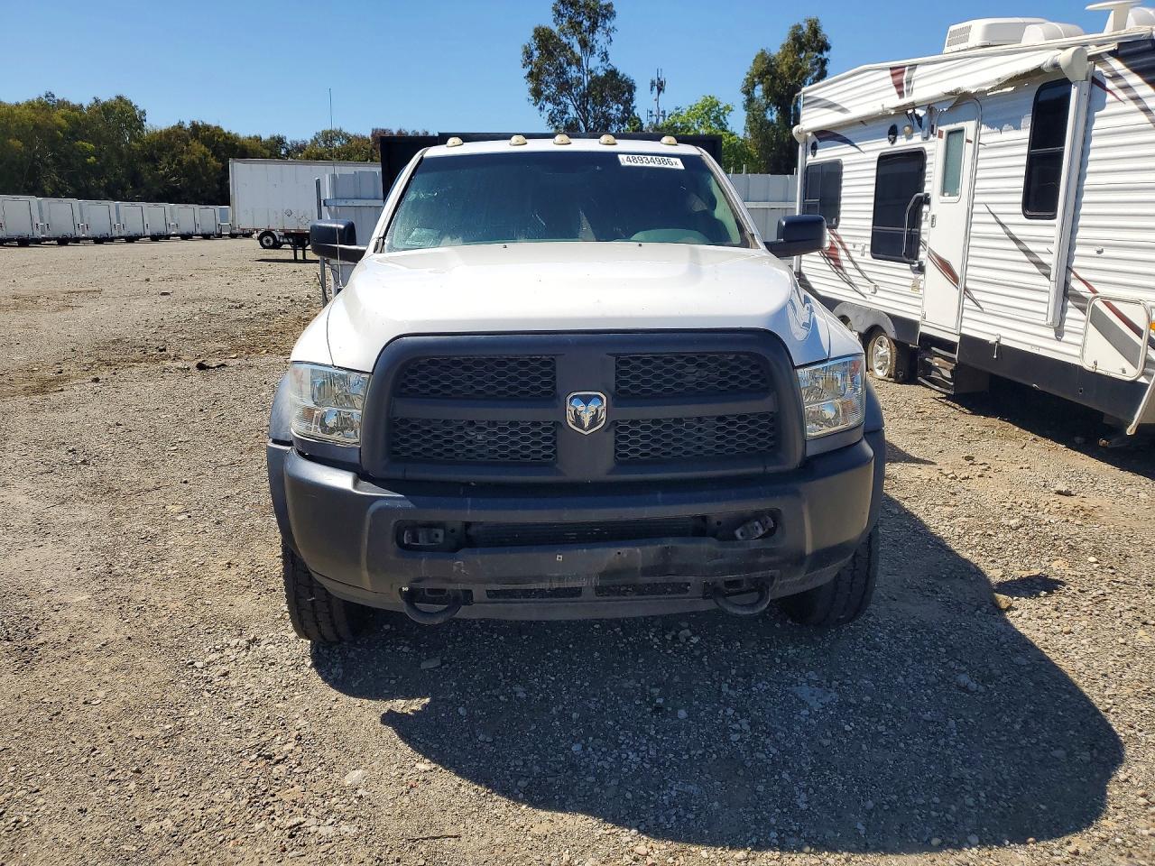 2017 Dodge RAM 5500 Flatbed Truck