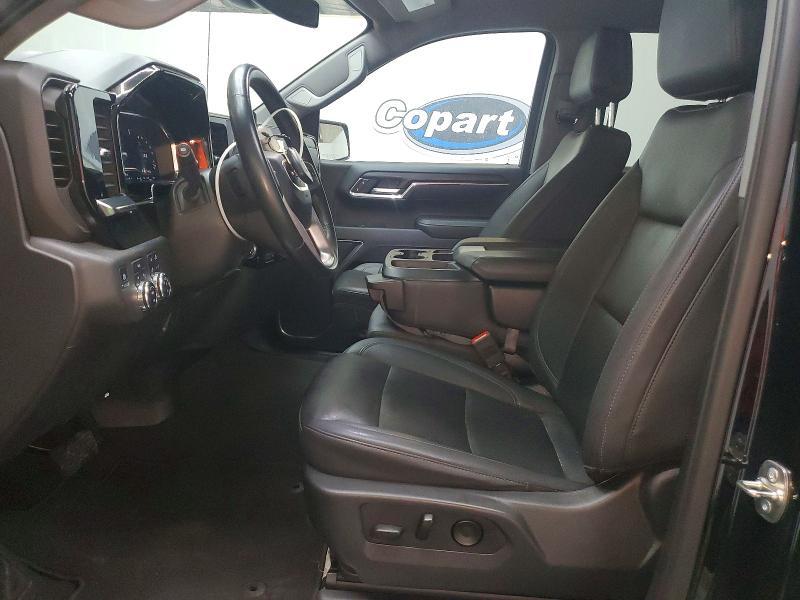 2025 GMC Sierra K1500 SLT