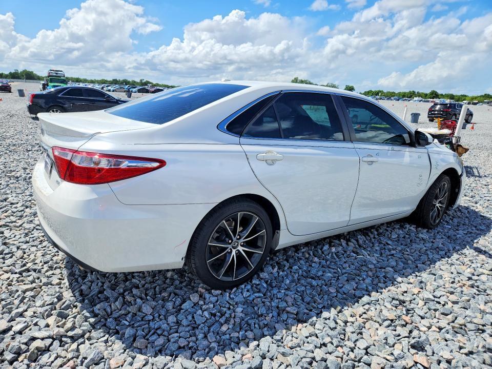 2017 Toyota Camry xse