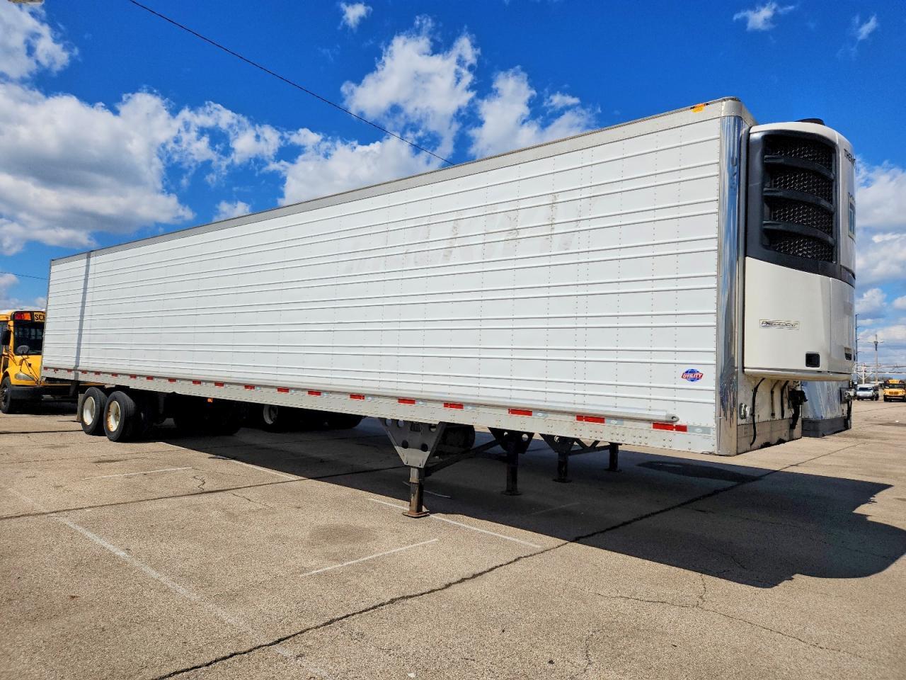 2020 Utility VS2RA Refrigerated Van Trailer