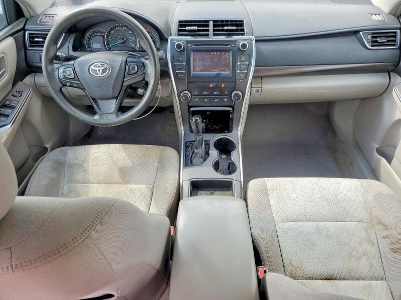 2015 Toyota Camry le