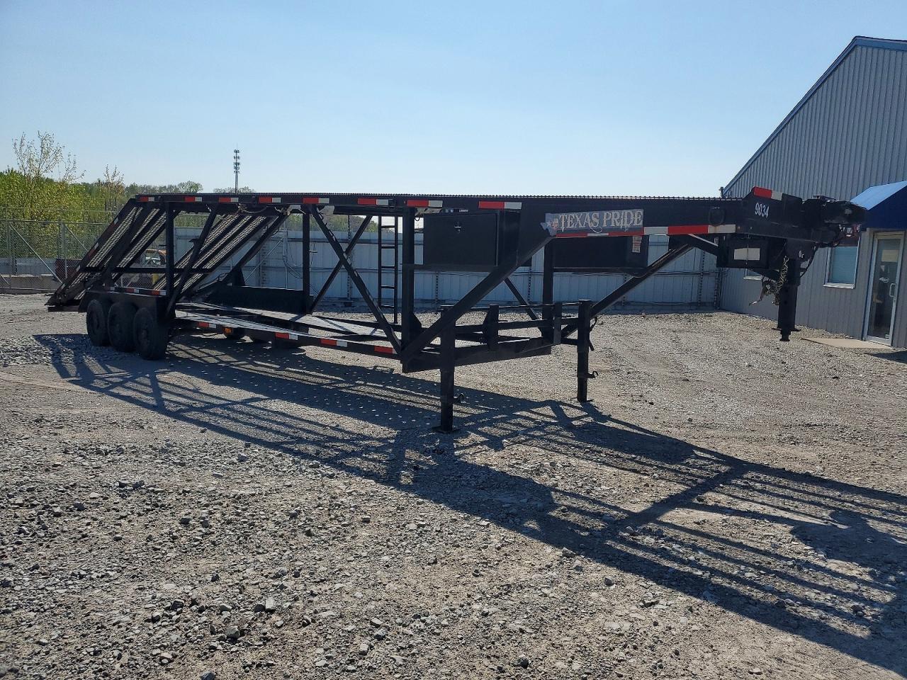 2022 Texas Pride CA84727KGN Car Carrier