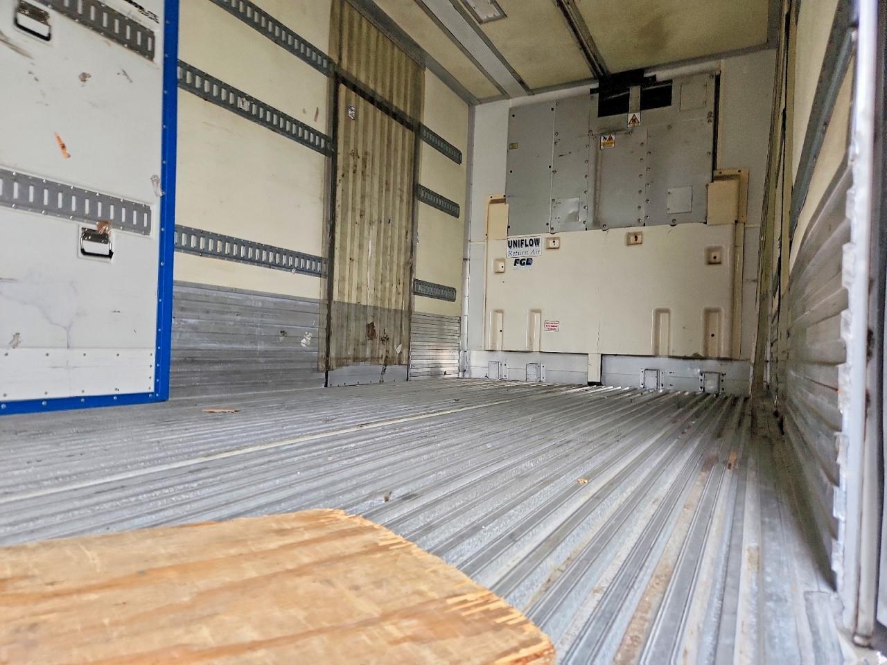 2015 Utility VS2RA Refrigerated Van Trailer