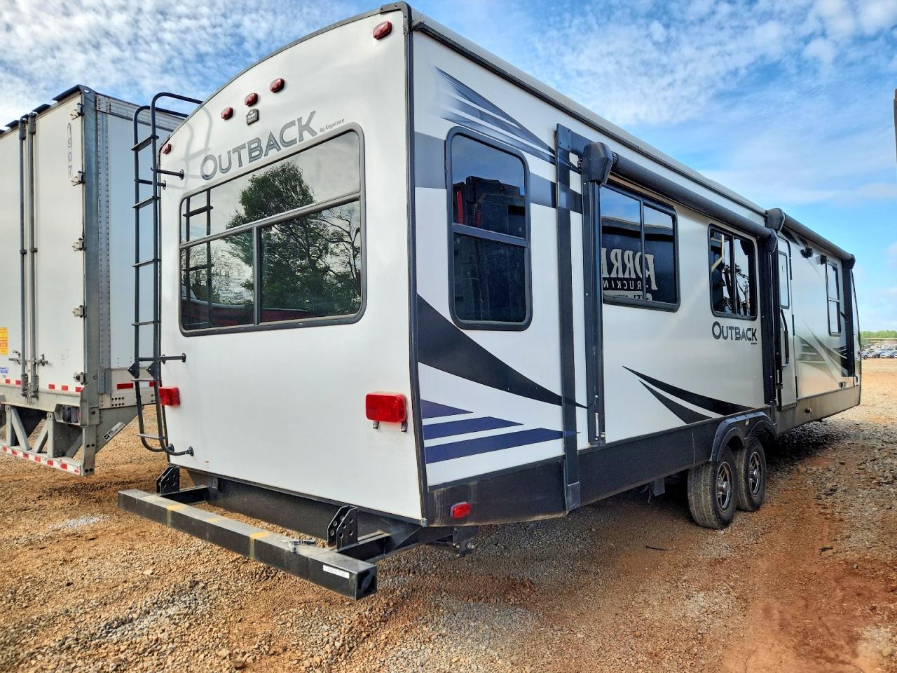 2019 Keystone Outback Camper