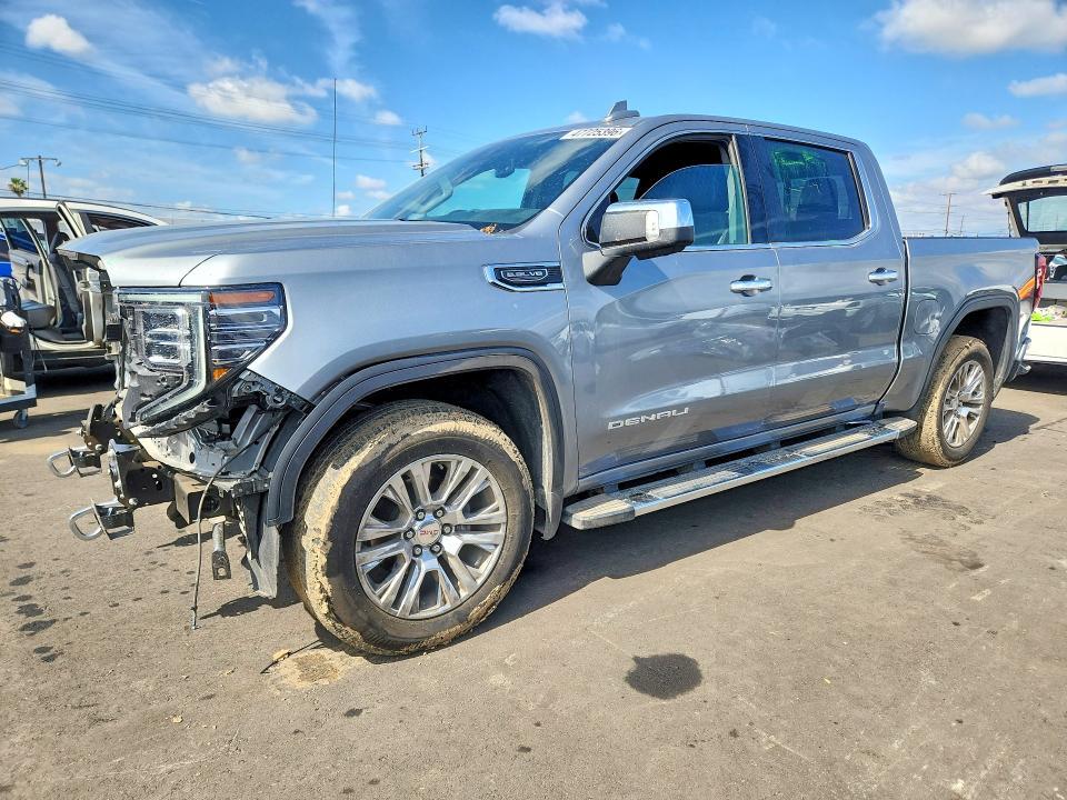 2025 GMC Sierra C1500 Denali