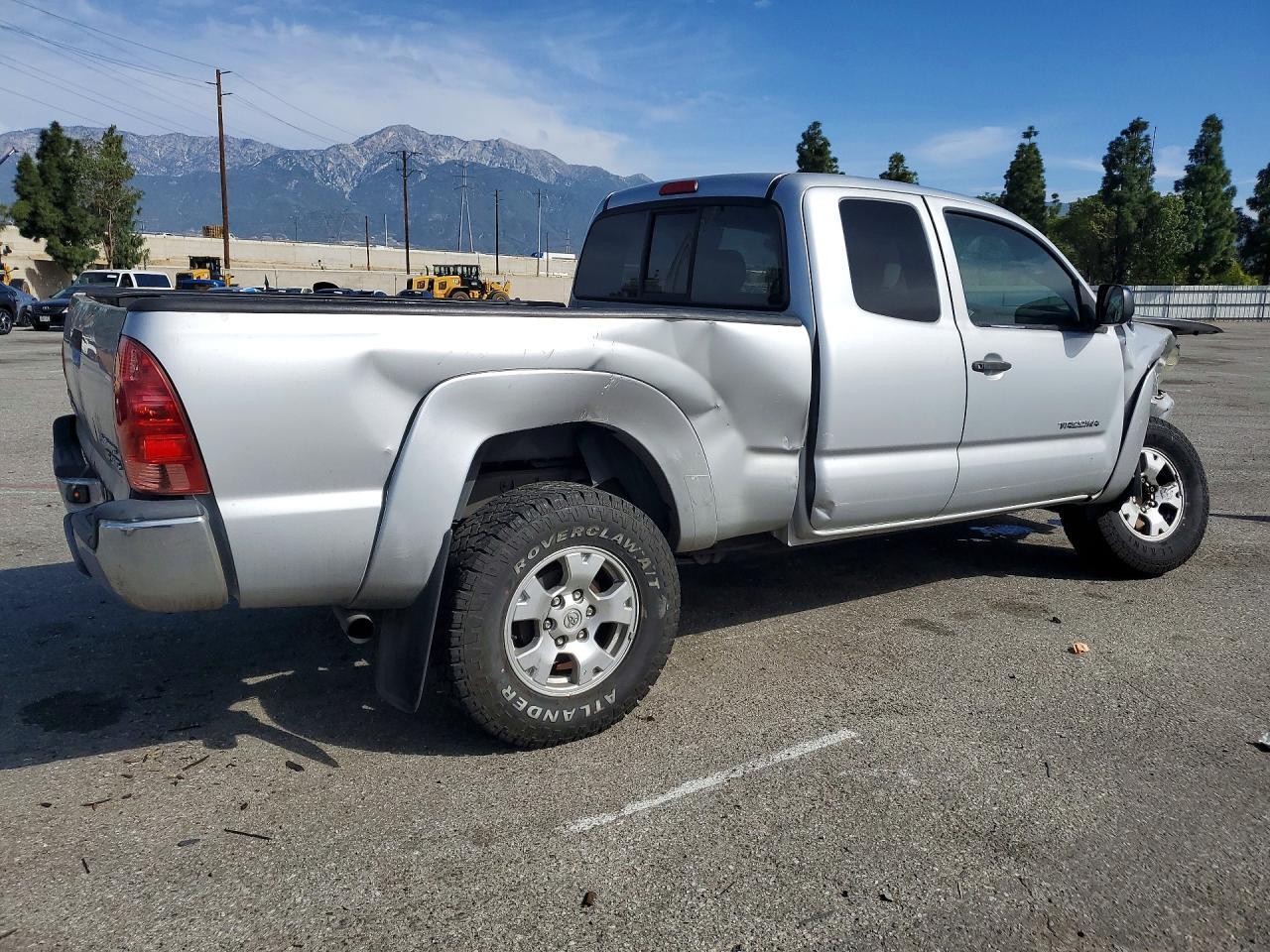 2005 Toyota Tacoma Prerunner V6