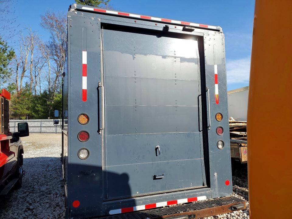 2021 Freightliner Mt45g Delivery Truck