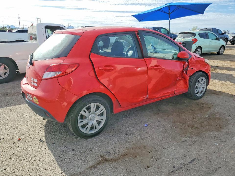 2014 Mazda 2 Sport