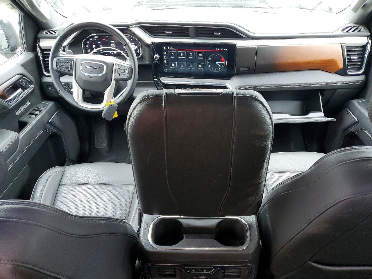 2025 GMC Sierra K1500 Denali