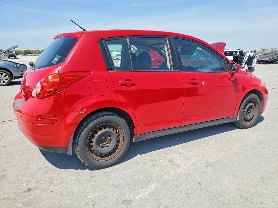 2012 Nissan Versa 1.8 s