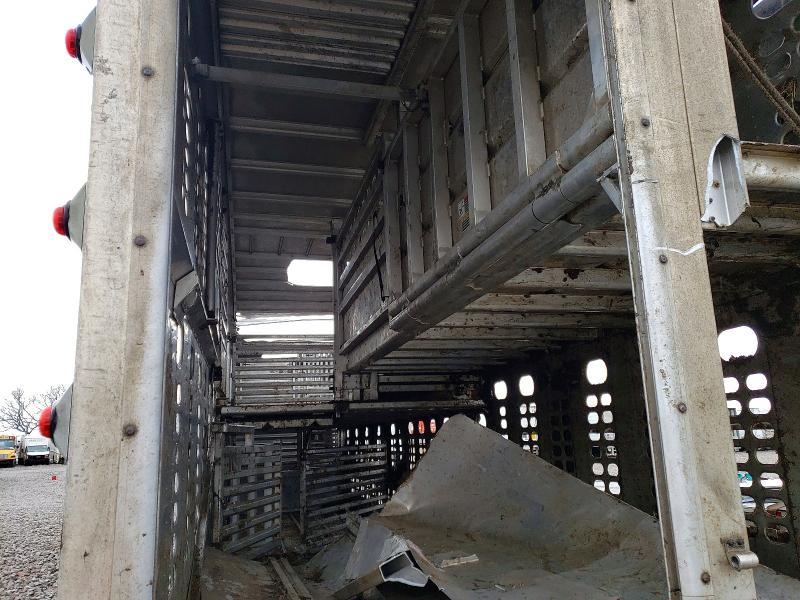 2017 Wilson 2017 Wilson Psdcl-402 Livestock Trailer