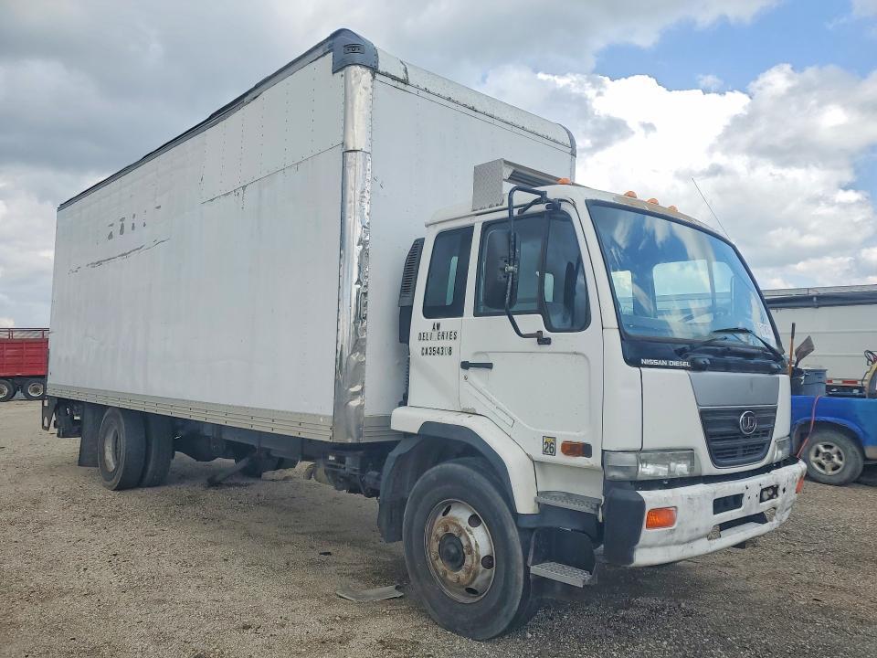 2007 Nissan Diesel UD2600