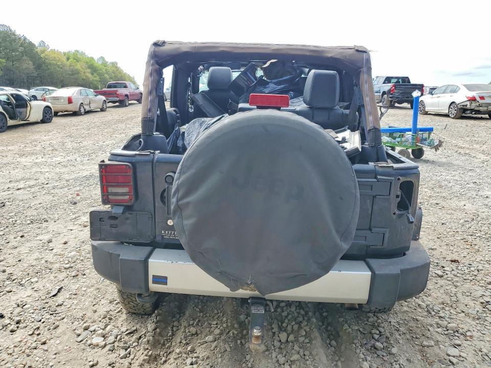 2013 Jeep Wrangler Unlimited Sahara