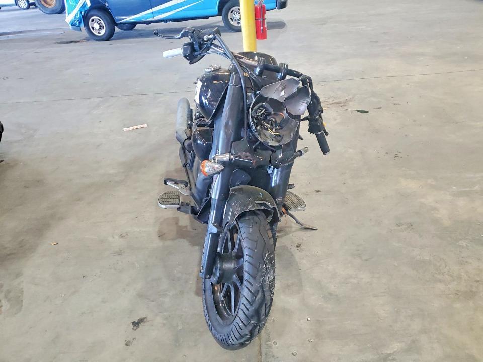 2019 Suzuki Vl1500 b