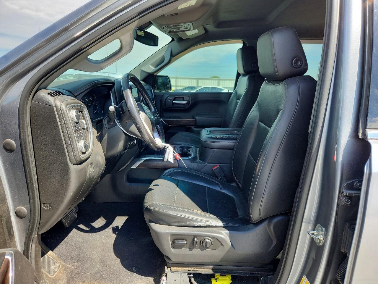 2020 GMC Sierra K1500 SLT