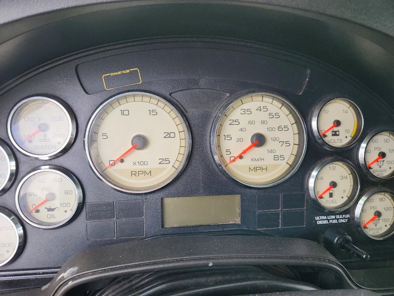 2012 International Prostar Semi Truck