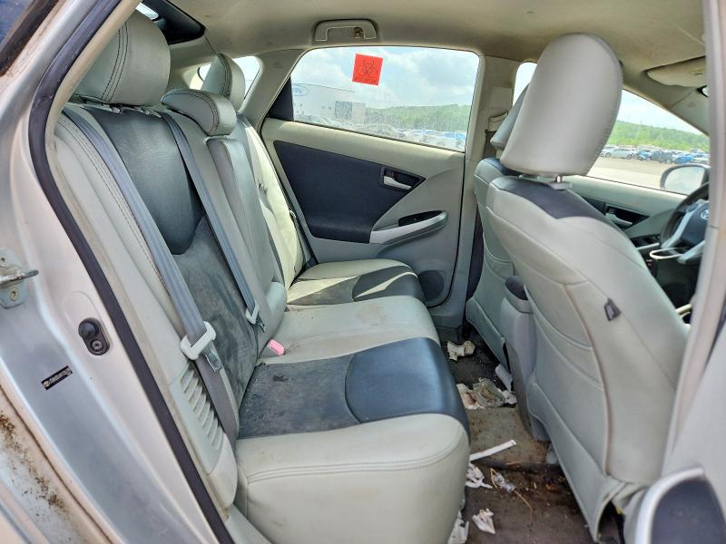 2010 Toyota Prius ii