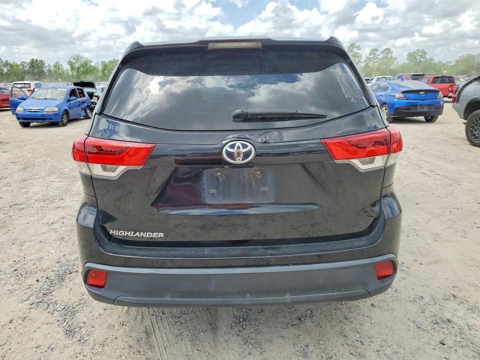 2019 Toyota Highlander le