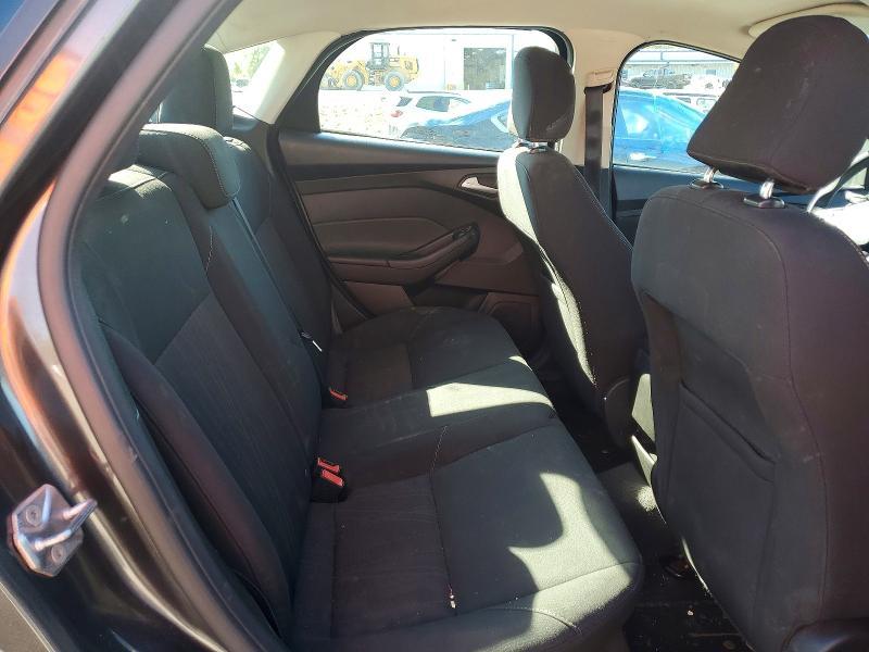 2016 Ford Focus se