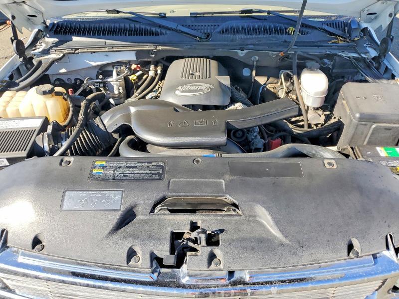 2004 Chevrolet Tahoe C1500