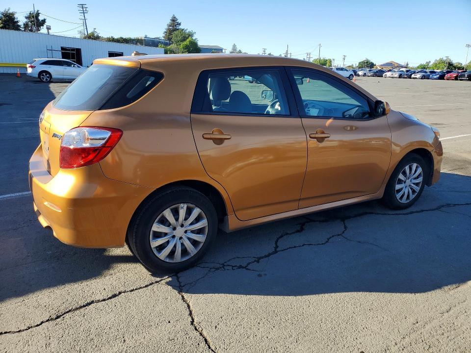 2009 Toyota Matrix Base