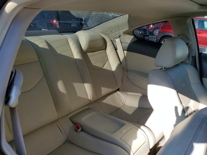 2012 Infiniti G37 Coupe x