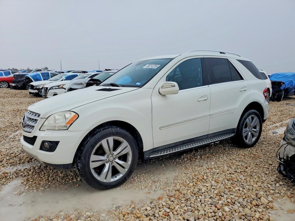 2010 Mercury 350