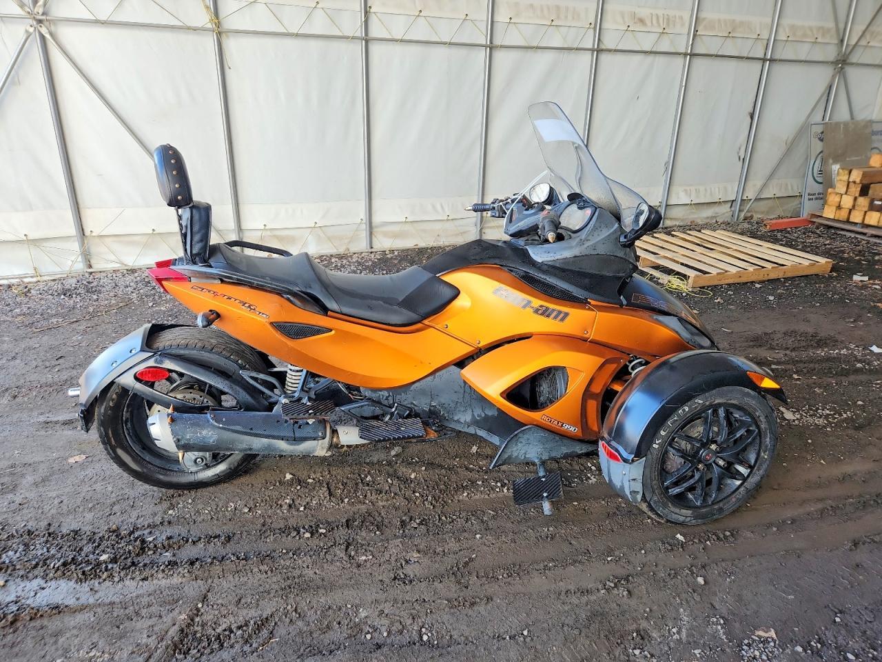 2011 Can-Am Spyder Roadster RS