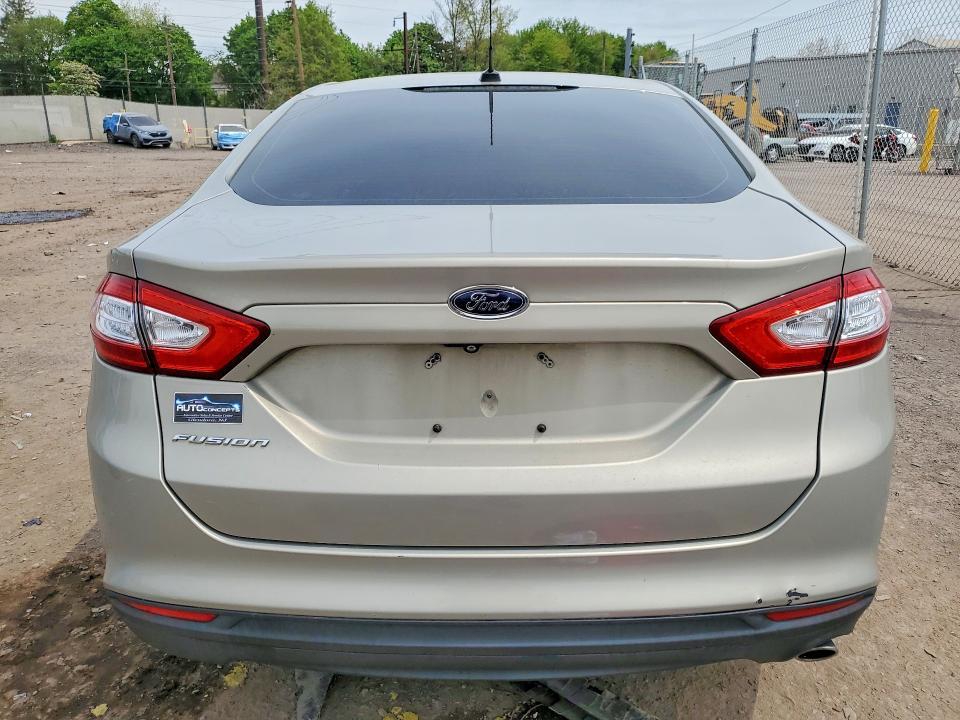 2015 Ford Fusion s
