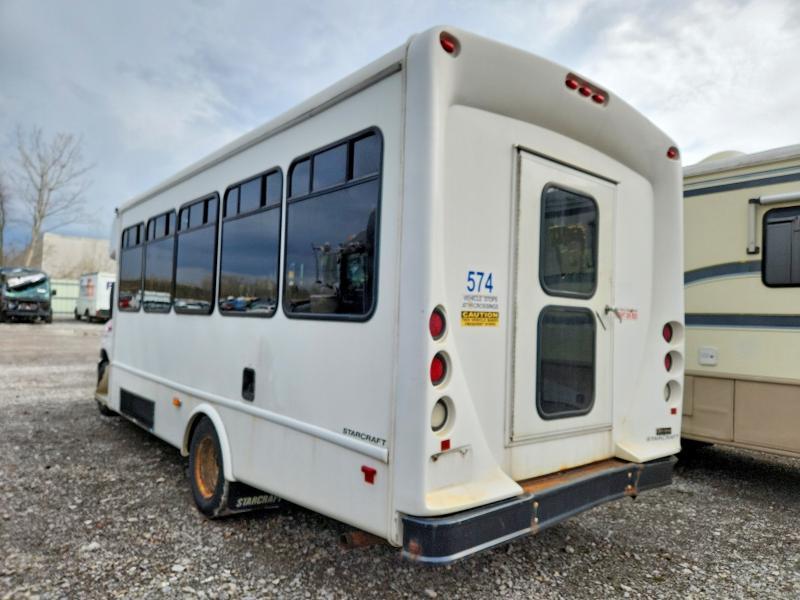 2017 Ford Econoline E450 Super Duty Cutaway van