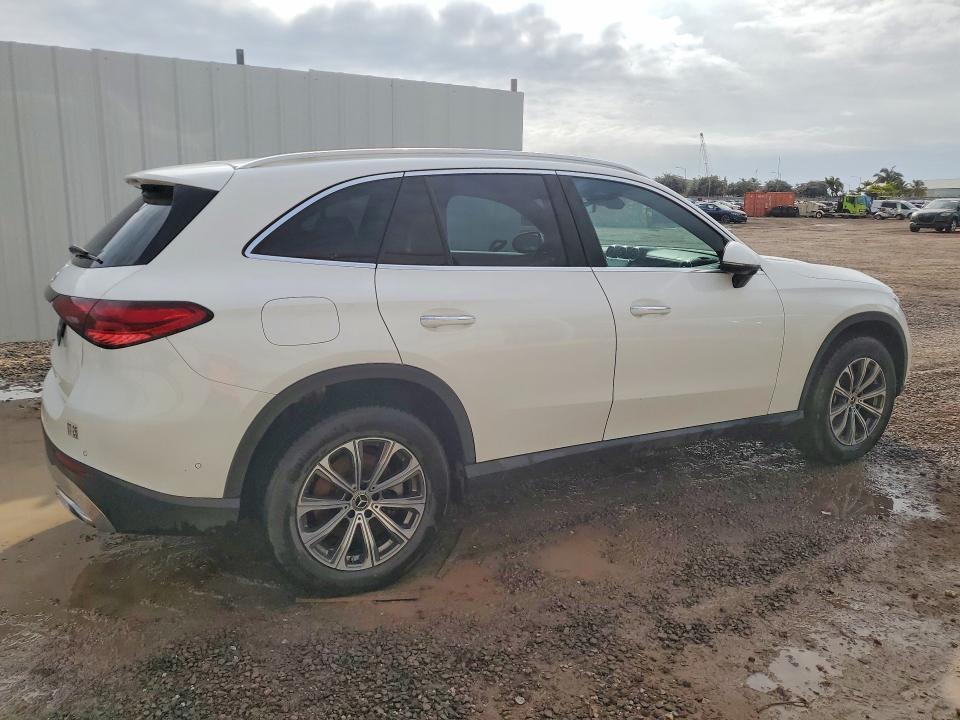 2024 Mercedes-Benz Glc 300