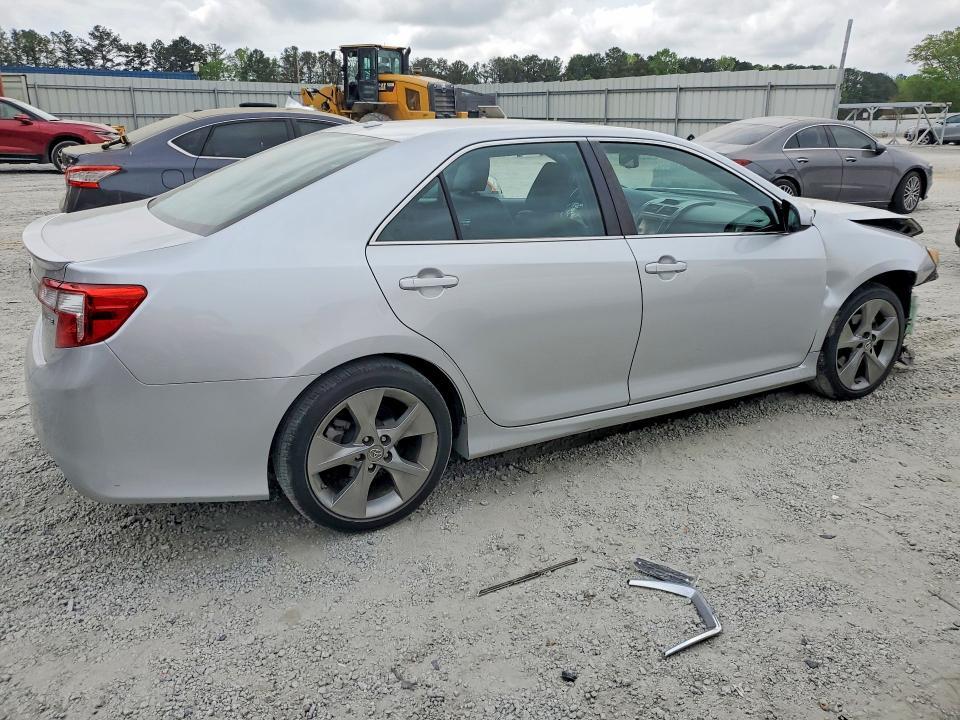 2014 Toyota Camry se V6