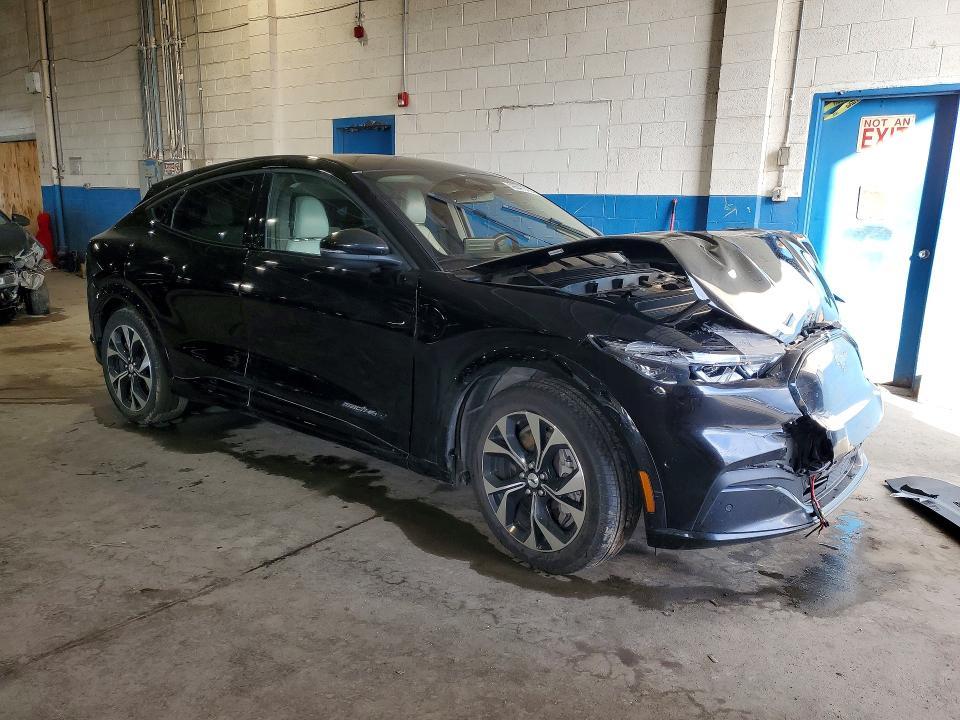 2021 Ford Mustang Mach-e Premium