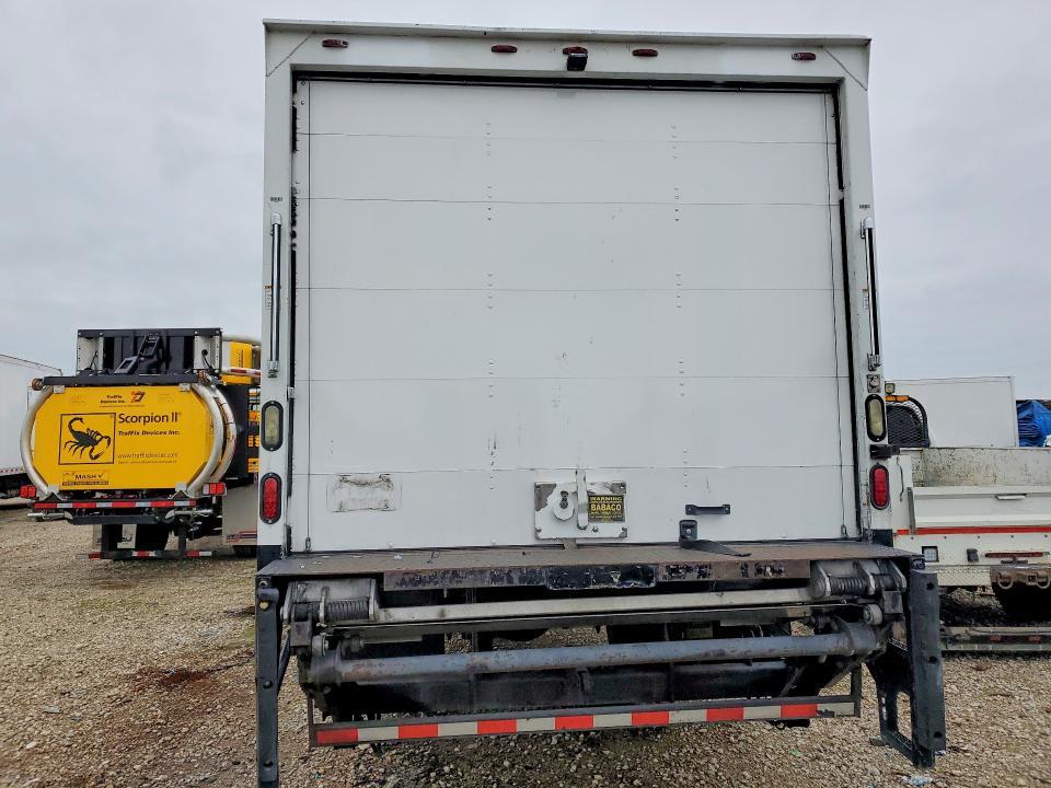 2013 Hino 258/268 BOX Truck