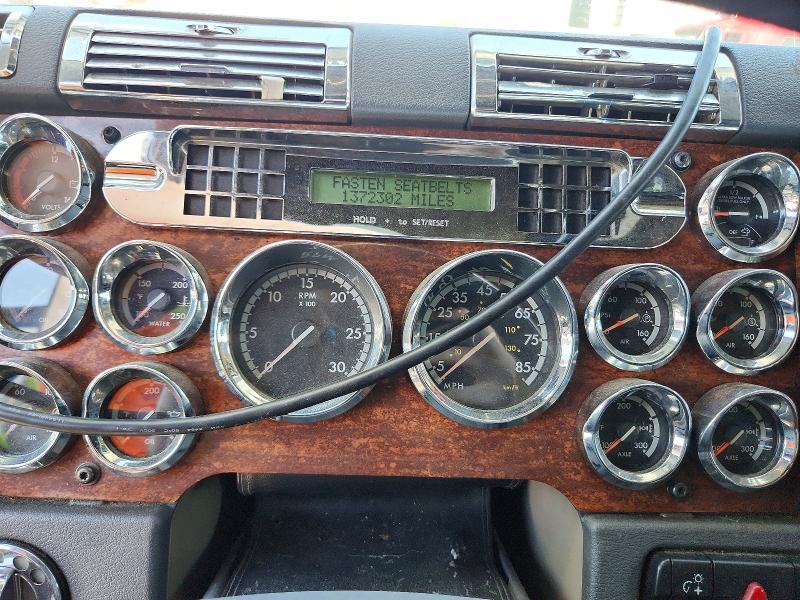 2011 Freigliner Cascadia 125