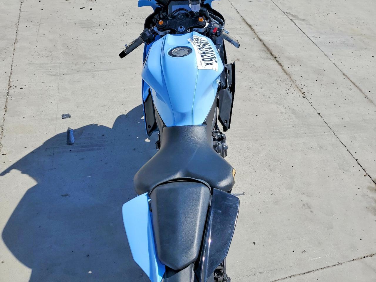 2025 Yama YZFR7