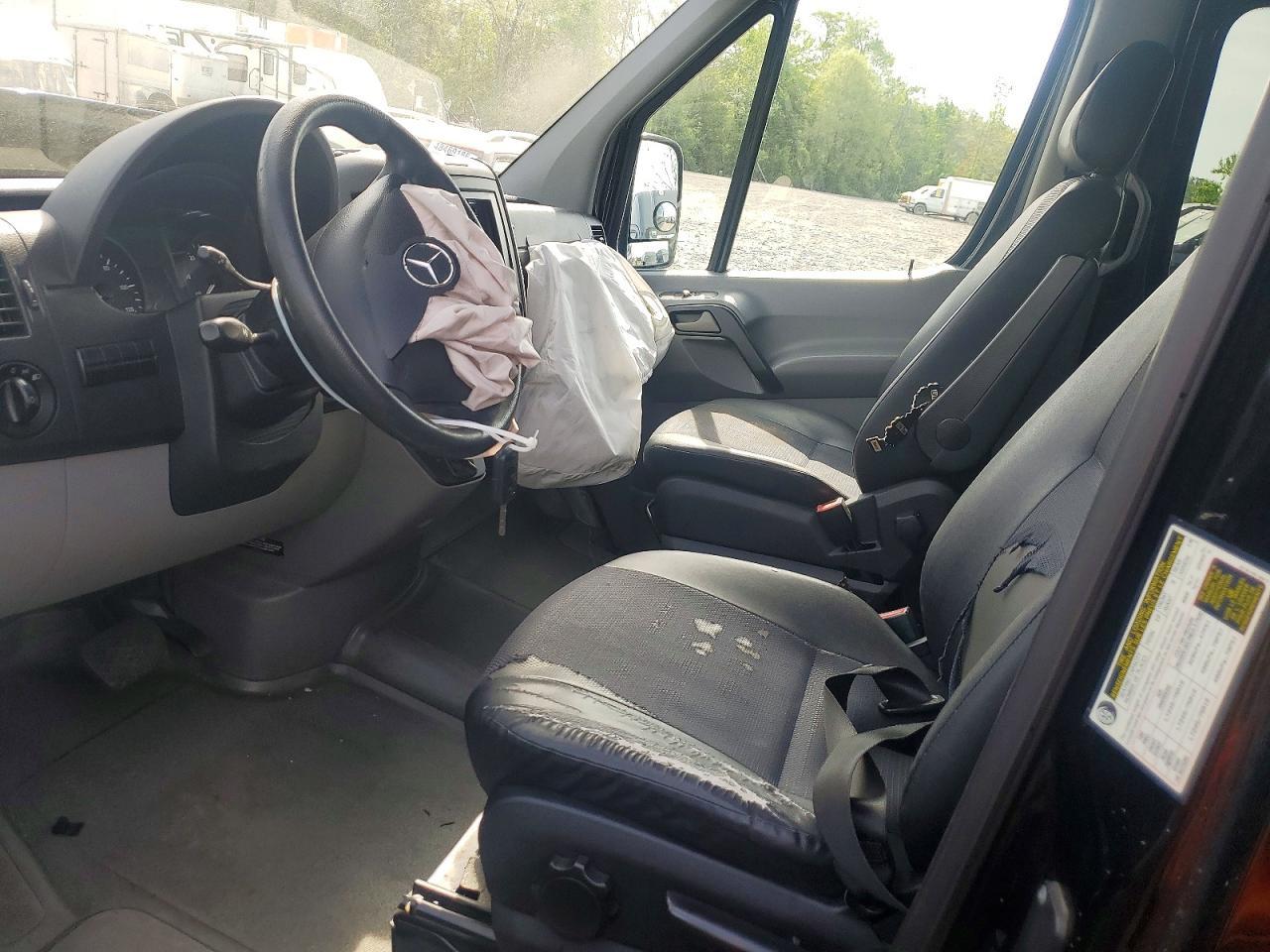 2015 Mercedes-Benz Sprinter 2500