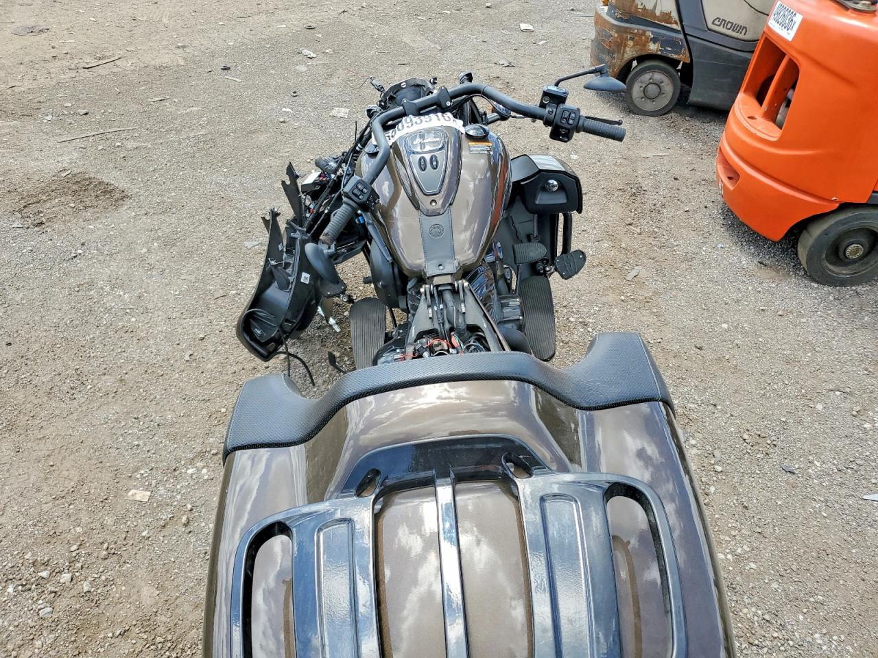 2023 Indian Motorcycle Co. Roadmaster Dark Horse