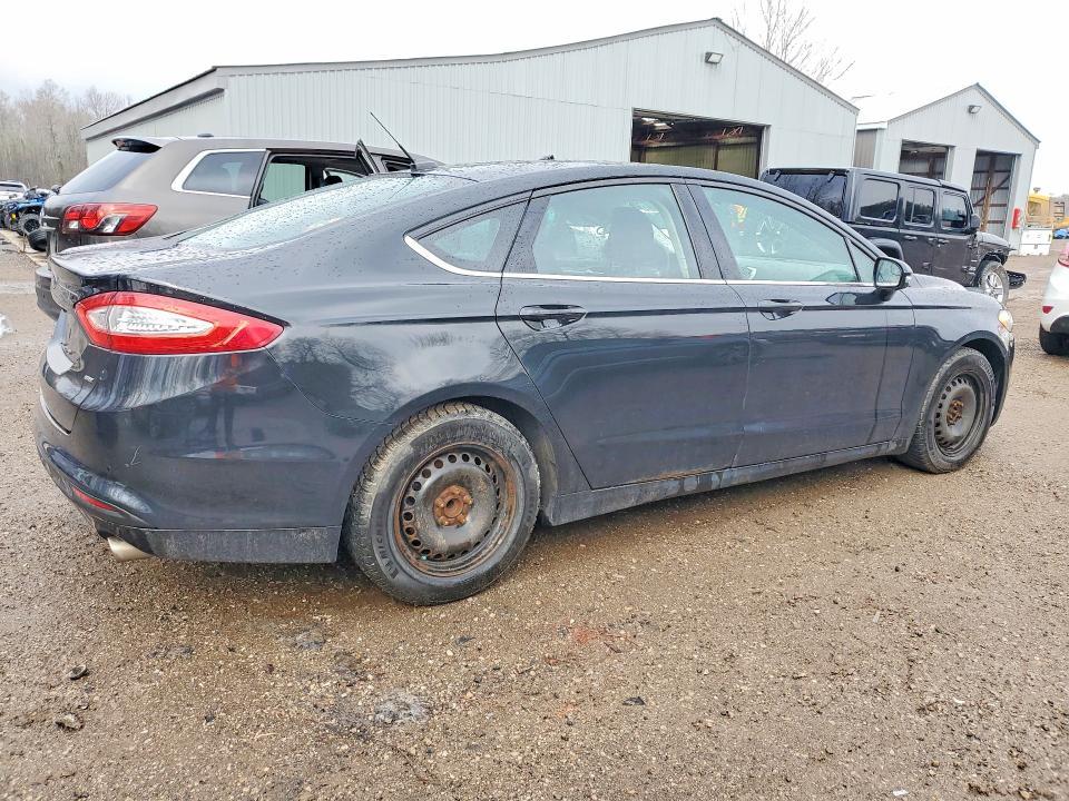 2015 Ford Fusion se