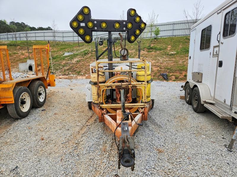 1999 Fenex 2000 Team Fenex F-101 kp Manhole Support Trailer