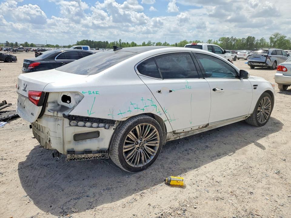 2015 KIA Cadenza Limited