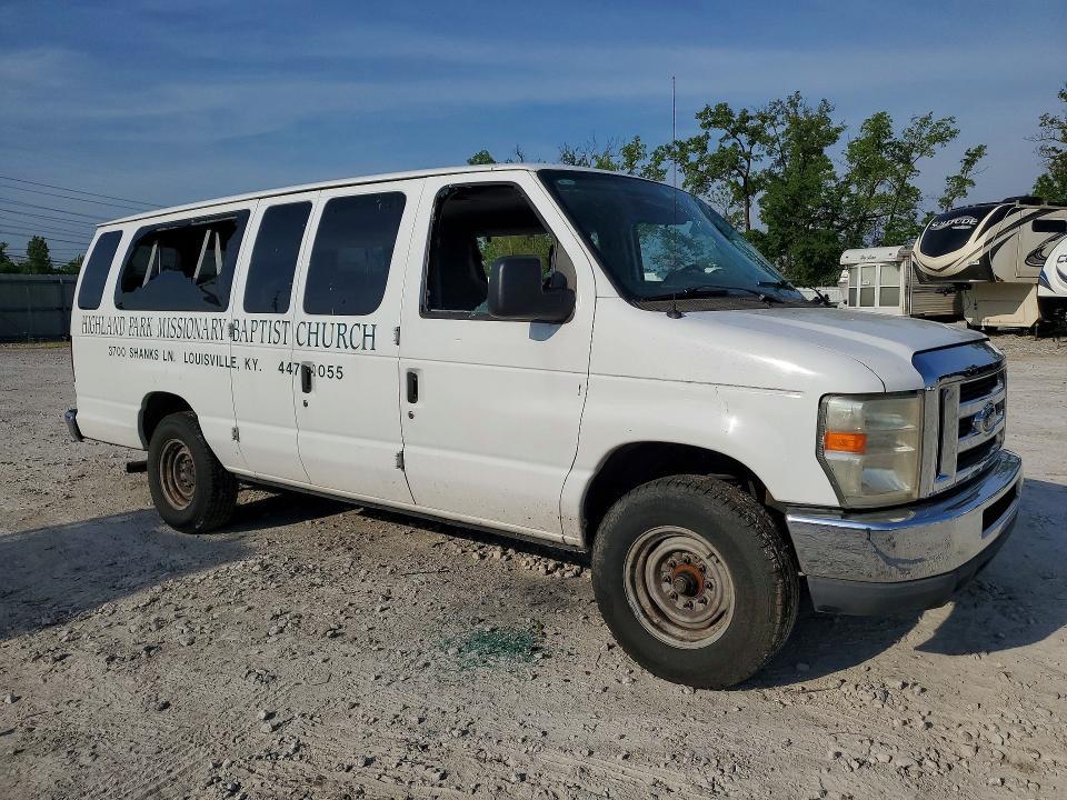 2010 Ford Econoline E350 Super Duty Wagon
