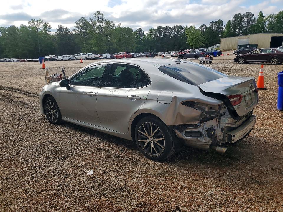 2022 Toyota Camry xle