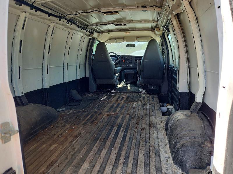 2020 Chevrolet Express G2500 Delivery Van