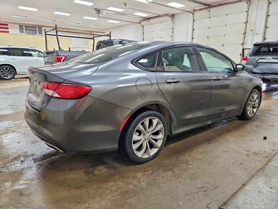 2015 Chrysler 200 s
