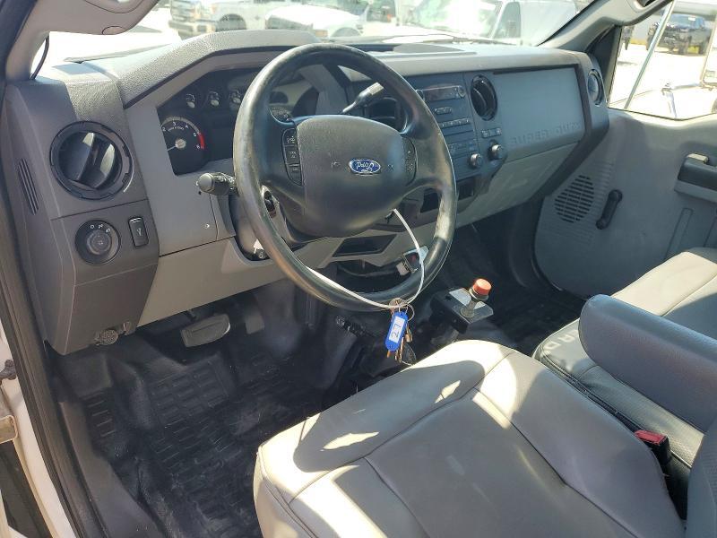 2015 Ford F650 Super Duty Chipper Truck