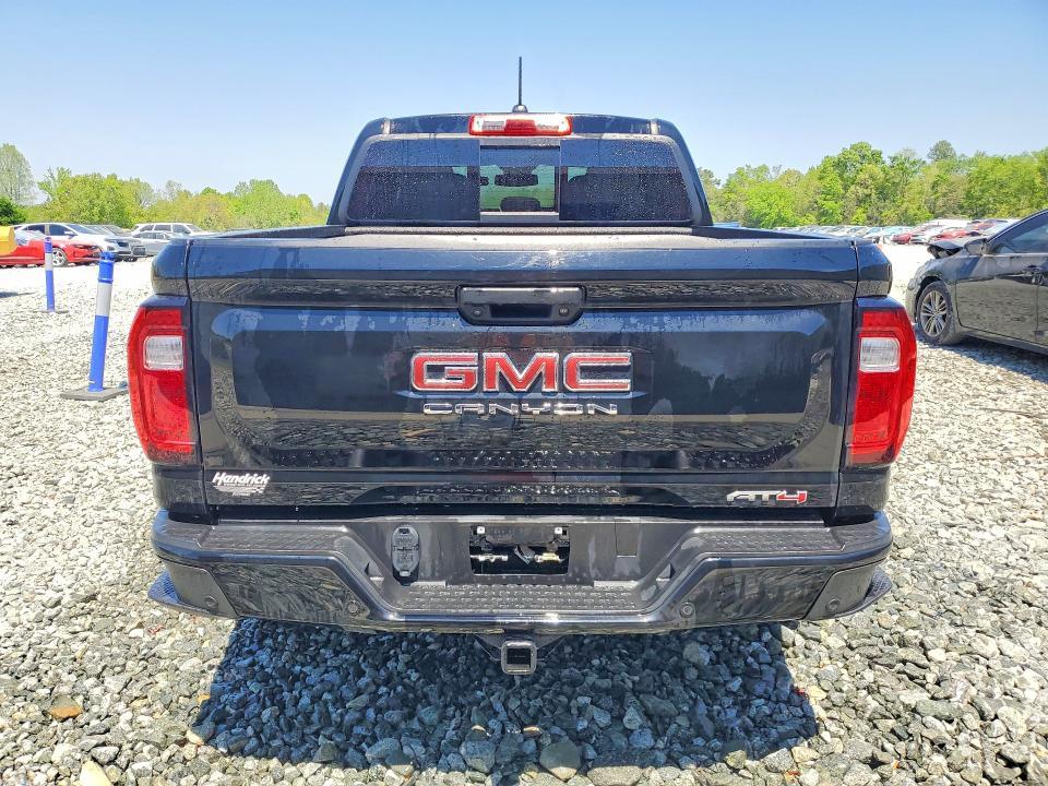 2023 GMC Canyon AT4