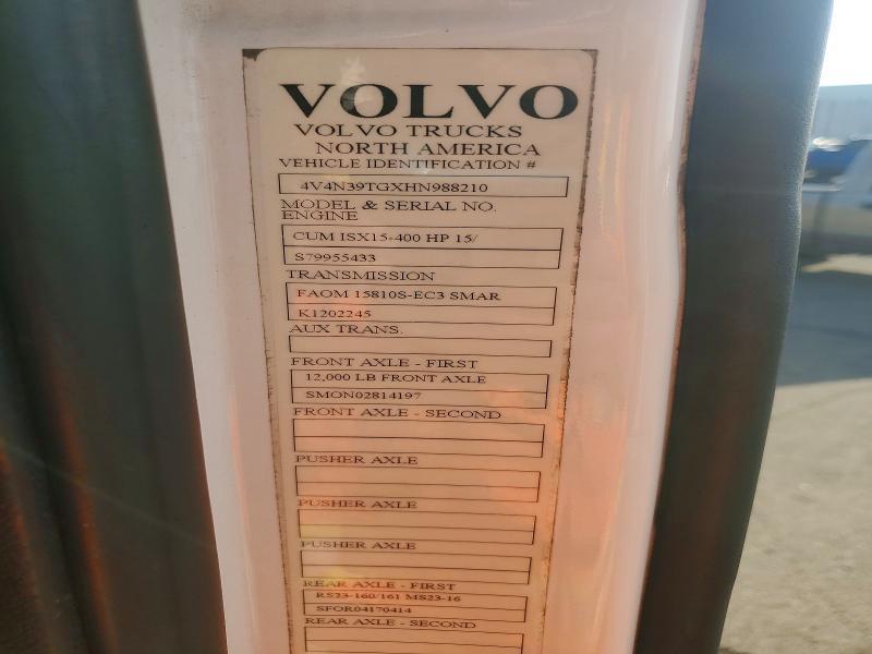 2017 Volvo VN VNL-Semi Truck